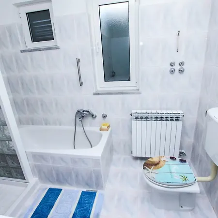 Apartman Mario Apartment *
